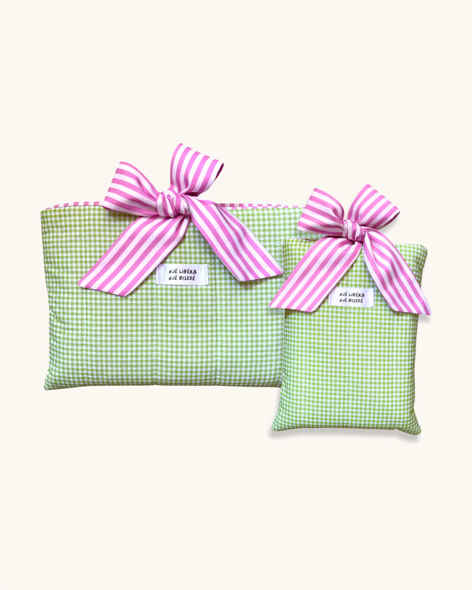 Reading Duo - Strawberry Matcha